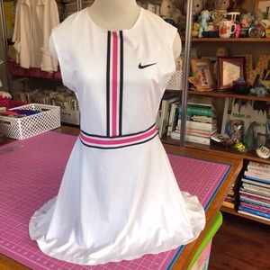 Nike Court dri fit tennis dress flare small white